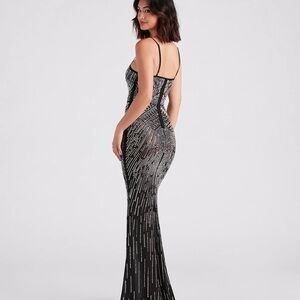 Elegant Black Evening Dress
